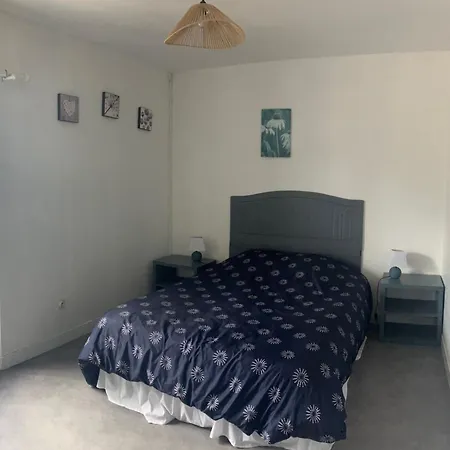 Holiday home Maison En Pierres A 1200m De La *